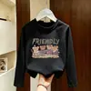 Camiseta estilosa infantil, blusa de manga comprida básica para meninas, top de desenho animado para crianças maiores, estilo primavera e outono 2026 para meninas pequenas