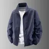 Novas peças de outer wear para primavera e outono: Jaqueta corta-vento leve, de camada única, para homens e mulheres, sem capuz, com gola alta, estilo esportivo casual, adequada para atividades ao ar livre
