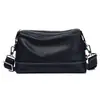 Nova bolsa tiracolo masculina de couro genuíno, bolsa de ombro casual e versátil, design vertical, couro bovino de flor integral, pequena mochila, bolsa para celular feminina, moderna