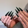 CS-305 Uñas Postizas Verdes Oscuras de Punta Larga Arte de Uñas Puntiagudas Verdes Estilo de Alta Gama para Chicas Populares 24 Piezas Uñas Portátiles Venta al por Mayor