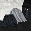¡Imprescindible! Camiseta interior básica de cuello alto para bebés, perfecta para primavera y otoño. Ropa para bebé, camiseta de manga larga con estampado de letras, ideal para usar en capas en otoño