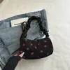 Bolso de Axila Estilo Coreano para Mujer 2026 Primavera Nuevo de Moda Lindo de Fresa Pequeño Cuadrado Elegante de Hombro Único Casual Cruzado