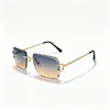 Gafas de sol cuadradas sin montura con borde cortado 2026 para mujer, estilo callejero europeo y americano de moda, gafas de sol decorativas al por mayor