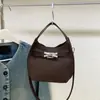 Bolsa de Mão Elegante de Alta Qualidade Transfronteiriça para Mulheres 2026 Nova Moda Versátil Bolsa Transversal Super Popular Bolsa de Mão Estilo Balde