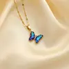 Colgante de mariposa de cristal de alta calidad cadena de acero inoxidable joyería de temperamento para chicas amigas amistad al por mayor
