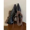 Primeiro Encontro Ji Sapatos Femininos de Salto Alto com Salto Grosso e Pelo Calçados de Outono/Inverno Combinação com Saias Bico Fino com Forro de Pelúcia Sapatos de Salto Único com Decote Profundo