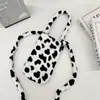 0962 Padrão Vaca Pelúcia Anti-Escaldante Portátil Transversal Bolsa para Garrafa de Água Fofa Estudante Escola Bolsa para Garrafa de Água Bolsa para Copo de Água