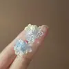 Pez nadando en el cielo azul, Colgante de carpa azul, Pendientes de perlas para mujer, Pendientes adecuados para el verano, Pendientes de diseño nicho
