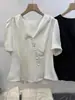 Blusa Texturizada Plisada Estilo Retro Francés Cuello en V 2026 Nuevo Estilo de Verano Manga Abullonada Solapa Diagonal Cintura Ajustada Camisa Top para Mujer