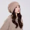 Chapéu de tricô quente estilo japonês, para afinar o rosto, para mulheres, estilo coreano, moderno outono/inverno, versátil, com design de letra bordada, gorro para mulheres