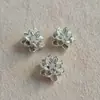 Liga Lótus Lótus Saco da Sorte Fechadura da Sorte Acessórios de Pulseira Triângulo Geométrico Multifacetado Contas de Prata Quebrada Material para Miçangas com Fio Vermelho