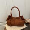 Outono 2026 Novo Moda Versátil Retro Fosco Melard Grande Capacidade Simples Casual Bolsa de Ombro/Axila para o Dia a Dia