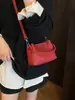 Bolso de Mano Minimalista de Alta Gama Tipo Cubo para Mujer 2025 Invierno Nueva Moda Elegante Lujo Ligero Nicho Bolso de Hombro Cruzado