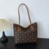 2024 Nova Bolsa Tote Estampada Grande Capacidade All-match Casual Bolsa de Ombro Trabalho de Alta Qualidade Commuter Bolsa