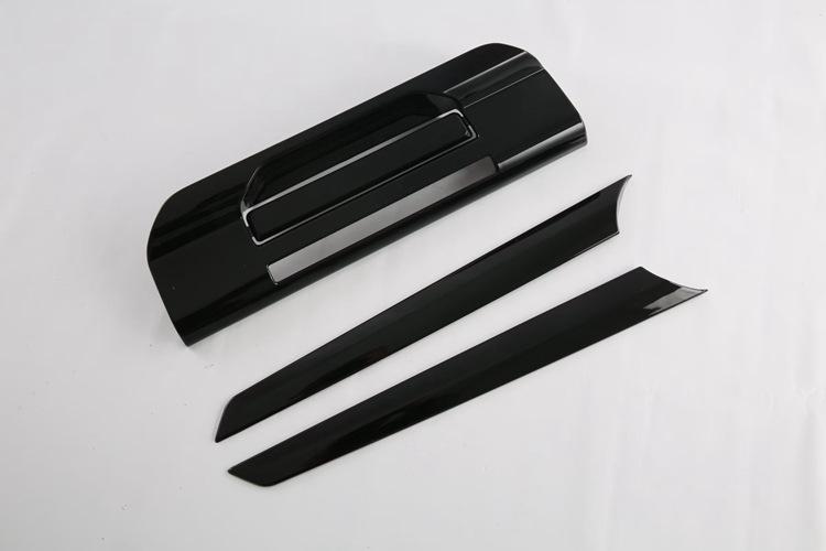 M无孔黑 (5).jpg