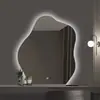 Espejo de baño con forma de nube transfronterizo con luces LED, que cuenta con un diseño creativo antivaho, pantalla táctil y funciones inteligentes; espejo de tocador personalizable para maquillaje