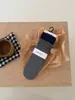 Calcetines para mujer Otoño 2026 con lunares de color contrastante, calcetines simples sin costuras hasta la pantorrilla, calcetines holgados cómodos y transpirables para mujer nayean
