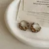 Pendientes Redondos de Cristal de Color Café de Alta Gama Minimalistas para Mujer, Accesorios de Pendientes Versátiles de Moda Tendencia de Lujo Ligero de Nicho para el Trabajo