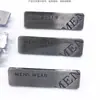 Suministros de Almacenamiento Negro Antiguo Cepillado con Accesorios de Ferretería a Juego, Caja de Embalaje para Joyería, Pegatinas Metálicas con Logo de Hombres en Inglés en Relieve