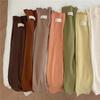 Calcetines estándar de tela estilo coreano de pelo medio con forro polar estilo holgazán hasta media pantorrilla para mujer otoño e invierno color sólido estilo Dongdaemun