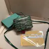 Bolsa Nueva de Invierno 2025 para Mujer Bolsa de Almacenamiento de Gran Capacidad Bolso de Hombro Cruzado Bolso de Mano Set Completo con Sello de Plástico Versátil