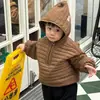 Conjunto de Outono para Meninos 2025 Novo Casaco Pulôver Infantil Jaqueta de Algodão Acolchoada à Prova de Vento para Bebê e Calça Conjunto de Duas Peças Tendência