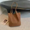 Bolsa de Palha Estilo Floresta Retrô Feminina 2026 Nova Tendência Moda Bolsa Tote Sensação de Alto Padrão Grande Capacidade Bolsa Cesta de Legumes