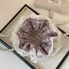 Scrunchie de Renda Xadrez Doce e Versátil, Elástico de Cabelo da Moda Estilo Preguiçoso para Coque ou Rabo de Cavalo para Mulheres