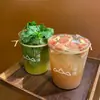 Hot Pot de Carne Famoso na Internet com Fogareiro Cerâmico Único em Formato de Pé e Louças Cerâmicas em Estilo Rústico para Preparação do Hot Pot