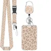 Portatarjeta de identificación retráctil giratorio para Amazon con luz UV, estampado de leopardo marrón, portatarjeta de identificación de trabajo con cordón, en stock para venta al por mayor