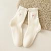 Calcetines blancos de mujer otoño e invierno calcetines gruesos de terciopelo australiano calcetines de felpa con lazo calcetines cálidos calcetines para dormir en casa