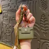 Llavero Colgante para Bolso Cadena para Teléfono Móvil Cachorro de Cabeza Chueca de Cuero PU Personalizado de Nicho Adornos de Alta Gama para Mujer
