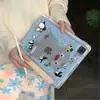 Tabla de surf rosa con un lindo diseño de pingüino, adecuada para fundas de tablet iPad, 10ª generación, adorable Mini 6, con ranura para lápiz, versión Pro