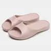 Pantuflas sencillas y elegantes para el hogar, para mujer, de suela suave, chanclas ligeras para baño y ducha, al por mayor