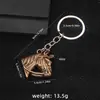 Nueva Llavero Retro Desgastado Elefante León Águila Caballo Animal Marino Langosta Caballito de Mar Cangrejo Colgante para Equipaje