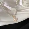 Novo Colar de Pérolas com Laço, Design de Nicho de Luxo Leve, Corrente de Pescoço Gargantilha, Corrente de Clavícula Versátil e Elegante