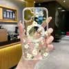 Capa Magnética para Celular com Flores Frescas e Folhas Verdes para iPhone 16/15 Pro, Capa Protetora Transparente de Acrílico para Apple 17PM