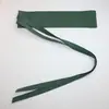 Una colección de varios artículos de algodón y lino con elementos Hanfu, cinturones vintage, accesorios de cintura de estilo artístico, cinturones anchos de color liso