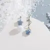 Brincos Assimétricos de Estrela Azul Nevoeiro de Gelo e Neve Design de Nicho Brincos de Pelúcia Doce de Inverno Meninas