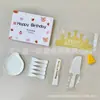 Juego de cuchillo, tenedor y plato para pastel en caja de regalo cinco en uno, juego de vajilla desechable para postres, juego de vajilla para pastel de cumpleaños