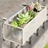 Estante para Flores en Repisa de Ventana de Balcón Estante de Almacenamiento Barandilla de Ventana Colgante de Hierro Estante para Macetas Colgantes Estante para Suculentas para el Hogar Interior