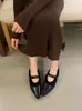 Zapatos Retro Mary Jane con Tacón Grueso y Puntera Cuadrada, Cálidos y Felpudos, Adecuados para Primavera y Otoño, Estilo Punk, Corte Profundo, Zapatos de Algodón con Pelo