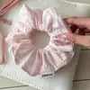 Scrunchie Colorido Estilo Coreano Girly para Mulheres 2025 Novo Modelo Acessório de Cabelo Elástico para Rabo de Cavalo Baixo de Alta Qualidade