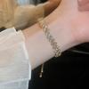 Pulsera Completa de Zirconia Diamante Amor Redonda Cuadrada Moda Lujo Ligero Sentido de Alta Gama Pulsera Elegante Nicho Versátil para Mujer