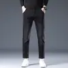 Roupa Masculina Fengshe / Nova Coleção Primavera e Outono 2026 Calça Cropped Versátil Masculina Slim Fit Jeans Stretch Nove Pontos