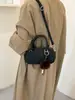 Bolso pequeño estilo retro para mujer, nueva colección de verano 2026, bolso cruzado de moda con un diseño chic y elegante, similar a un bolso de boliche