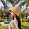 Novo Chapéu de Pescador Xadrez 2026 para Mulheres, Estilo Japonês Outono e Inverno, Chapéu Bucket de Aba Pequena Ins, Chapéu Versátil Dobrável Estilo Britânico Tendência