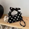 Bolso de mano de gamuza para mujer, nuevo modelo de otoño 2026, de alta gama, vintage, Maillard, para la ciudad, de hombro y cruzado