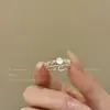 Luz Suave en las Yemas de los Dedos~Anillo Abierto Apilable con Piedra Ojo de Gato en Forma de Corazón para Mujer, Anillo para Dedo Índice de Diseño Nicho con un Toque de Alta Gama