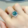 Bolsa redonda de luxo verde anel de diamante moissanite 5 quilates atacado feminino broca verde oito corações oito cortes broca caneta